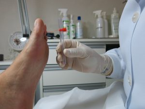 Sports Podiatrist Foot Doctor in Chatswood Sydney CBD For Feet Pain Shin Splints